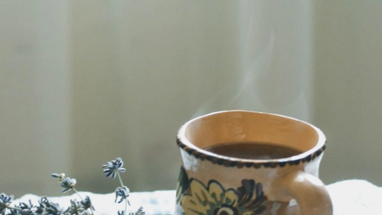 老婆推油夫妻间的亲密按摩艺术